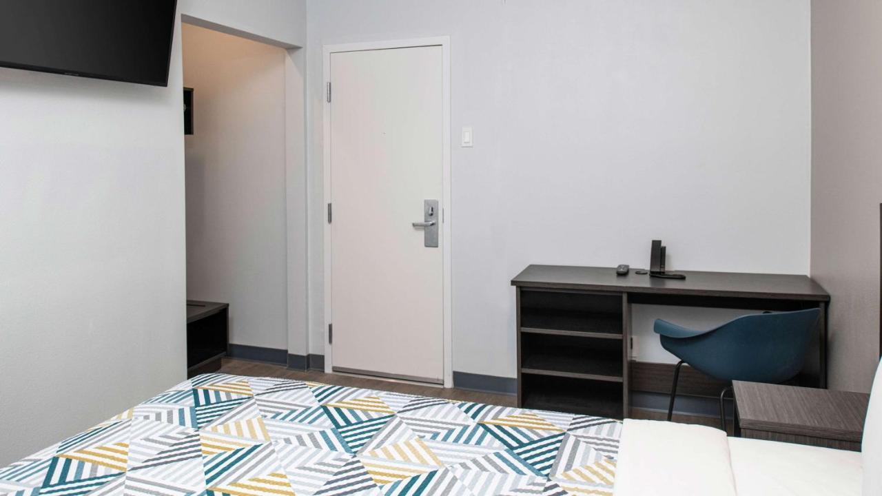 Motel 6 San Pedro, Ca Port Of Лос Анджелис Екстериор снимка